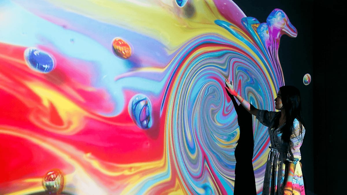 大屏涂鴉互動(dòng)墻-多媒體互動(dòng)涂鴉系統(tǒng)