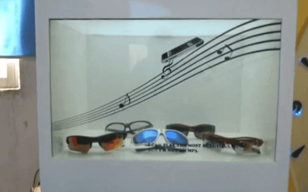 眼鏡業(yè)展臺(tái)創(chuàng)新透明展示柜